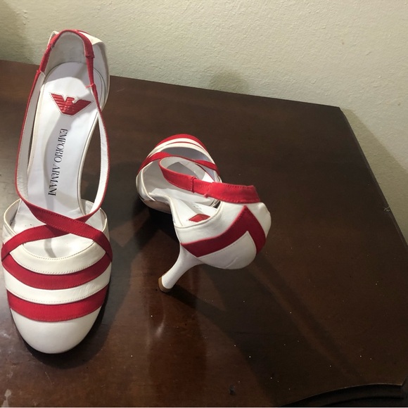 Women’s Emporio Armani Pumps - Picture 2 of 6